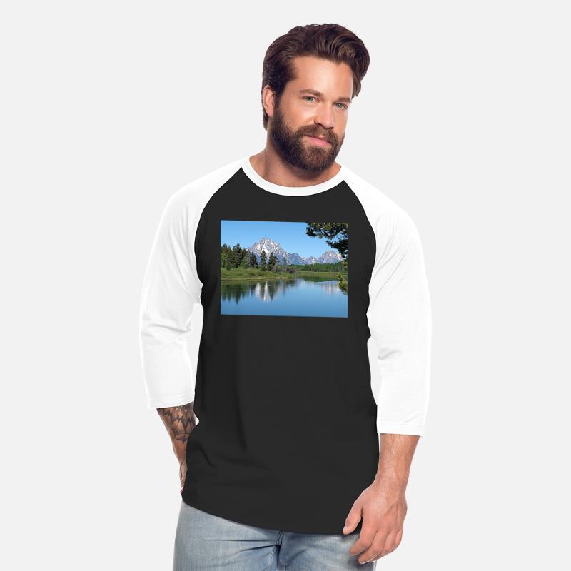 Grand Titans Mountain Range