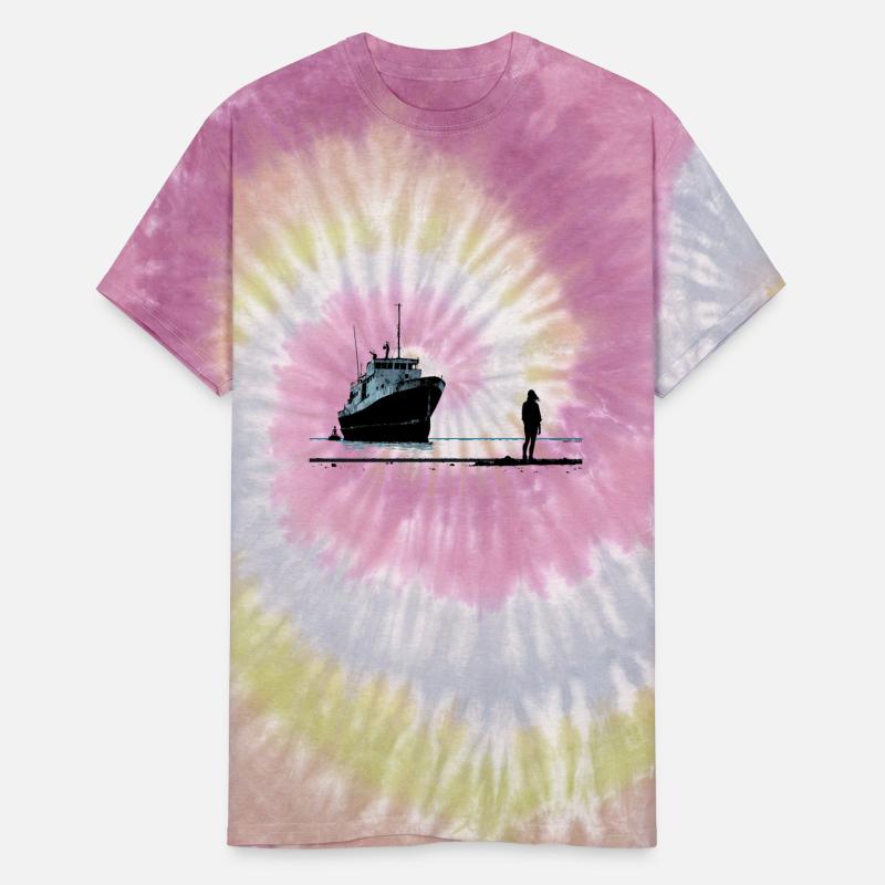 Maritime nostalgia on the beach