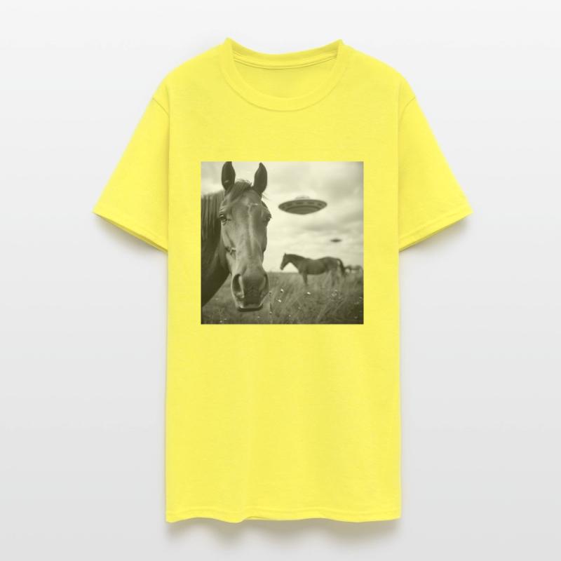 Horse Selfie with UFO Weird 50s Photo 3
