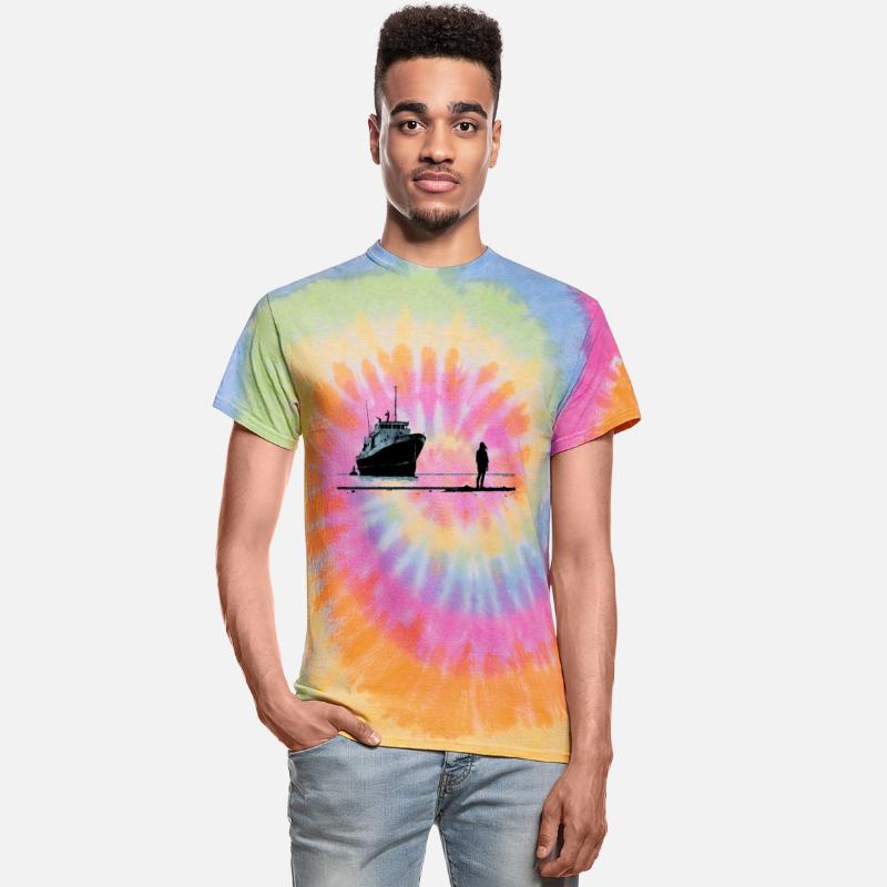 Maritime nostalgia on the beach