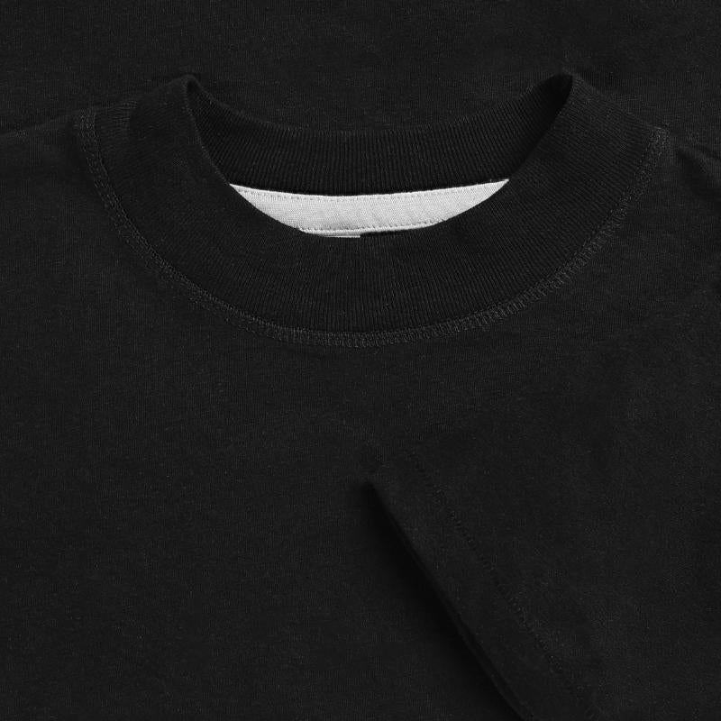 STAY GOLD – Retro Minimalist Design