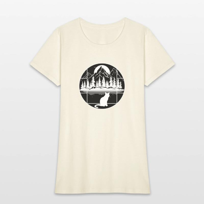 The cat looks towards the mountains - Black&White