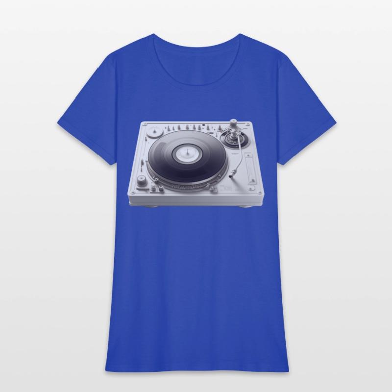 Vintage Turntable in Action